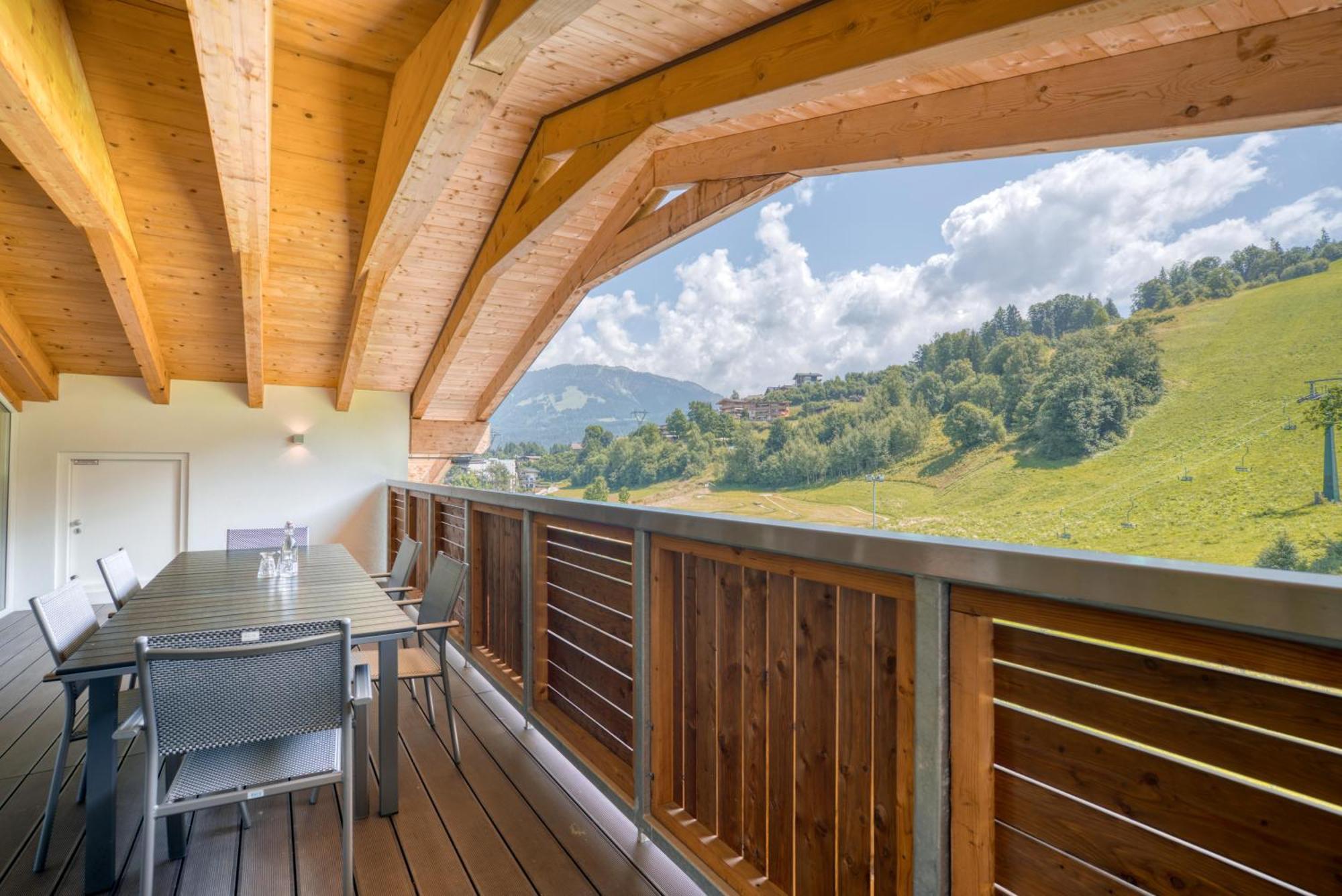 Cooee Alpin Hotel Kitzbueheler Alpen Sankt Johann in Tirol Bagian luar foto