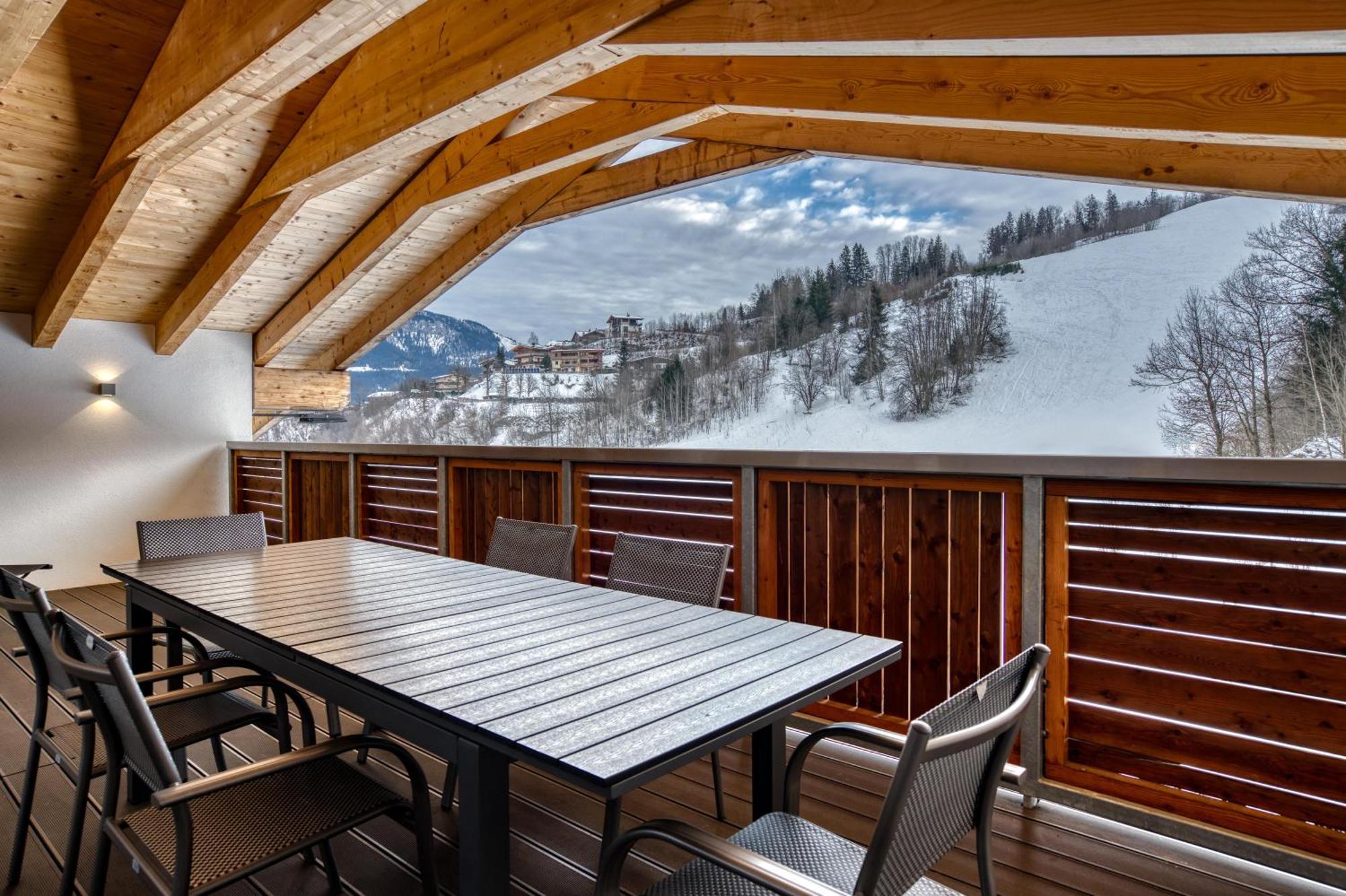 Cooee Alpin Hotel Kitzbueheler Alpen Sankt Johann in Tirol Bagian luar foto